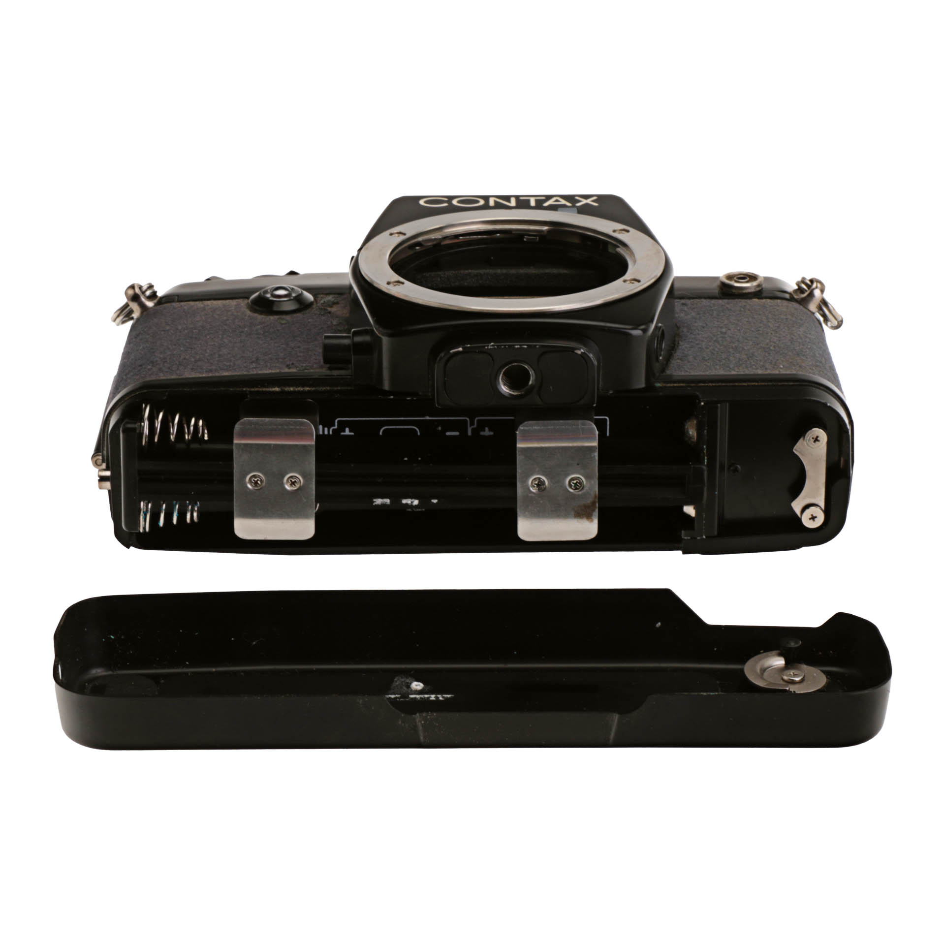 Contax 137 MD Quartz 35mm Film Manual Focus SLR Camera Body Black